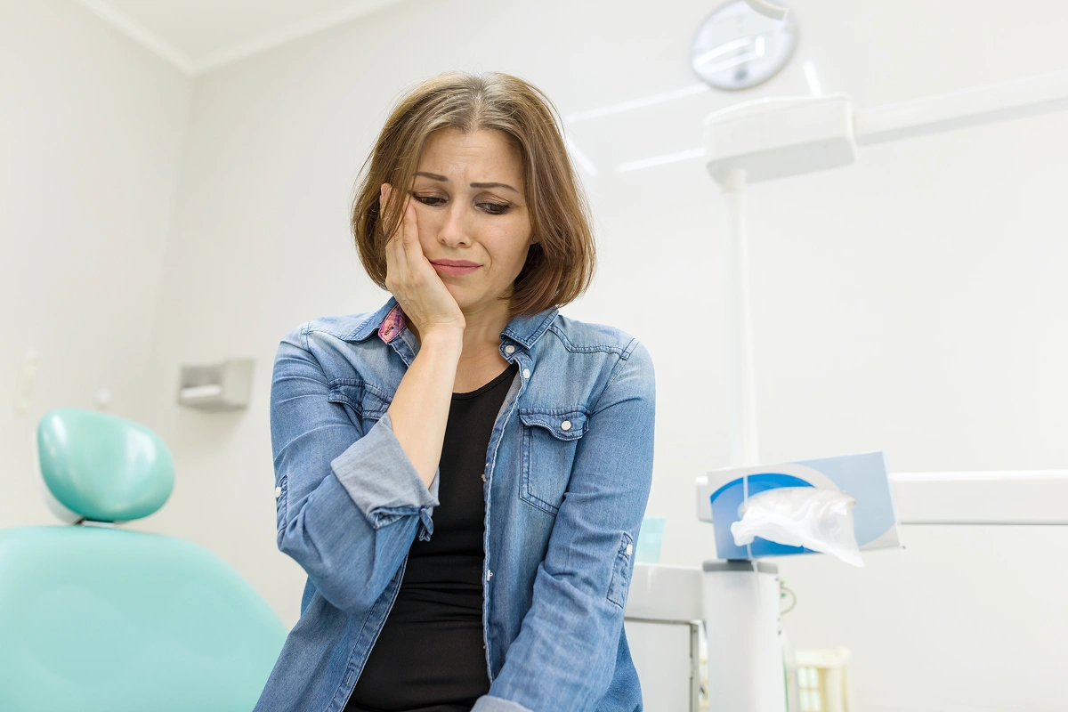 Recognize the Signs That You Need an Emergency Dentist