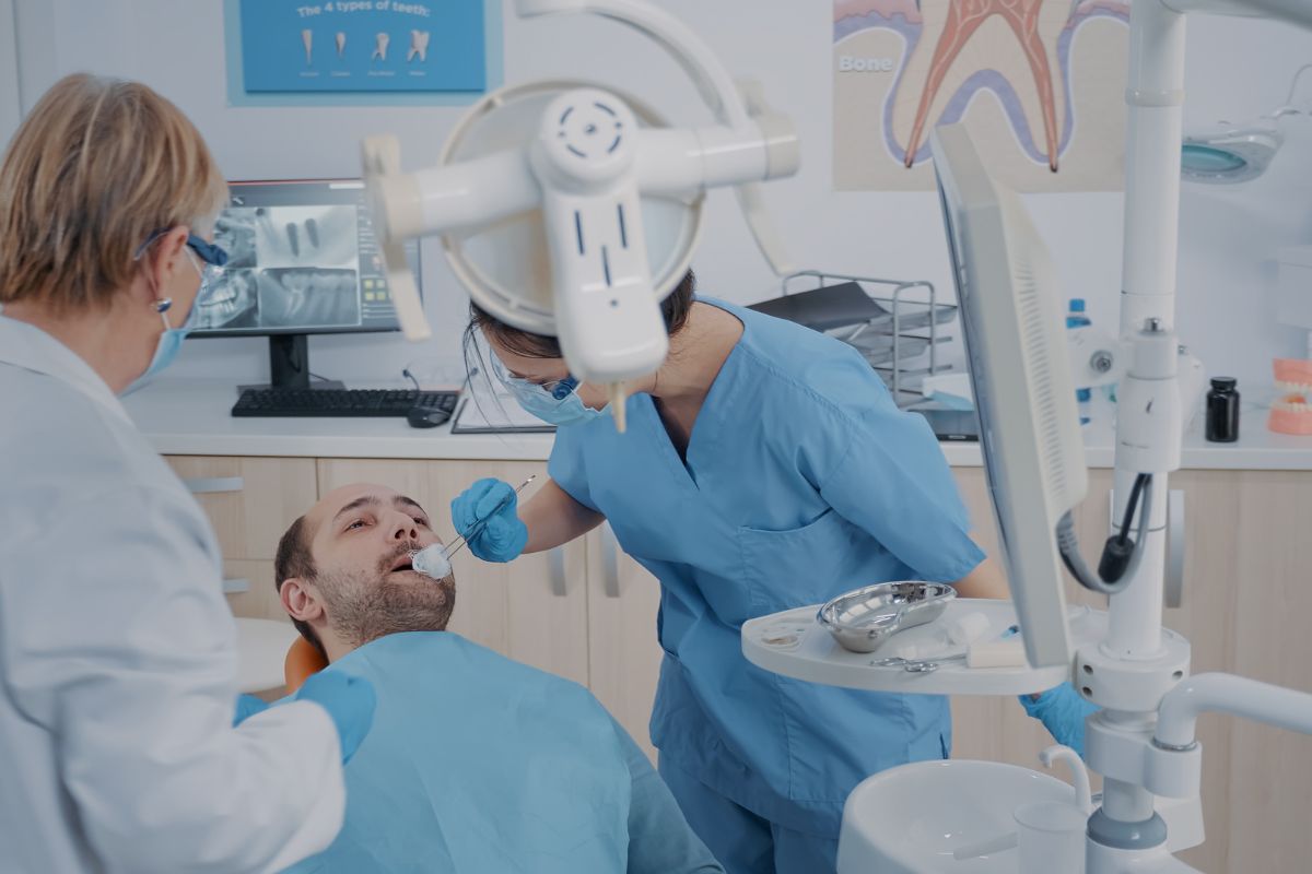 Dentist in Phoenix
